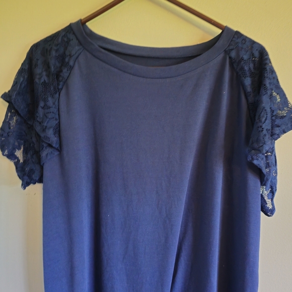 NWOT Ruffled Sleeve Top  *clearance* - Picture 2 of 5